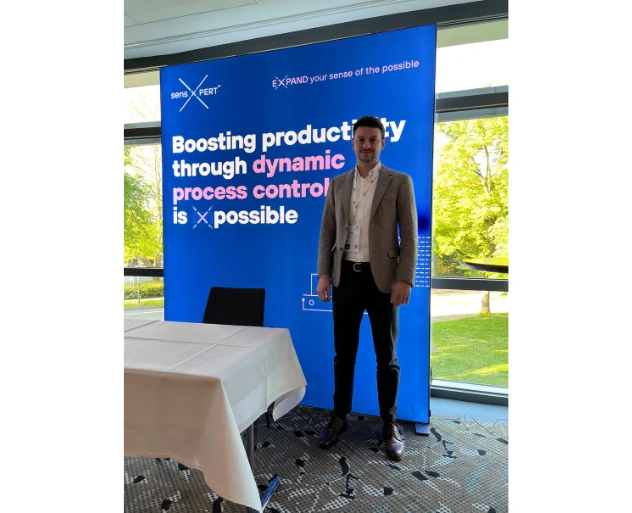 Arne at our small sensXPERT booth